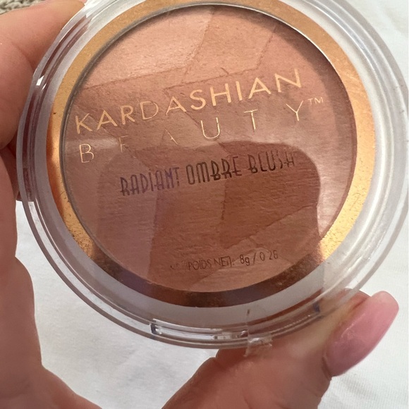 Kardashian Beauty Ombre Blush - Picture 2 of 4